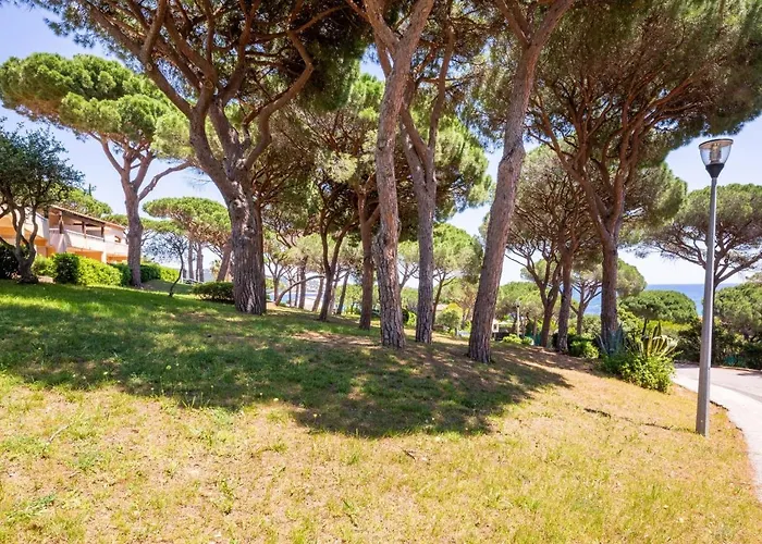 Les Coteaux De La Nartelle-22 By Interhome